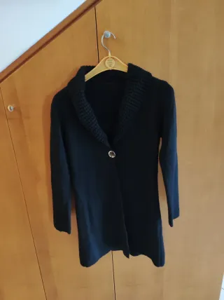 Capottino in lana nero