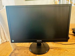 Monitor Philips 193V5L 19 LED FHD