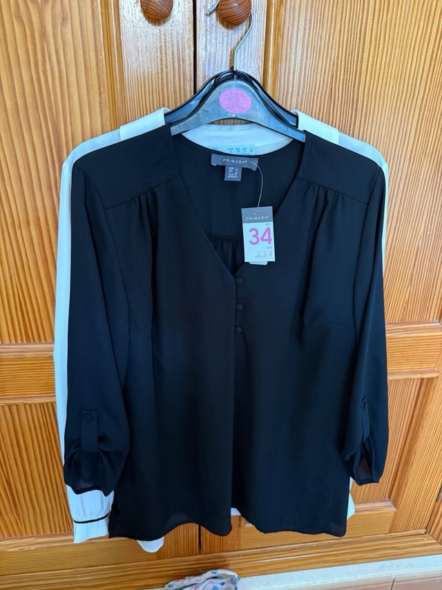 Lote 2 blusas Primark blancas y negras T.34