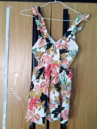 Vestido floral blanco y rosa talla S