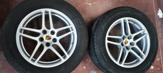 2 Llantas Porsche originales 18  macan o similar