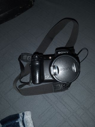 Cámara Sony DSC-H5