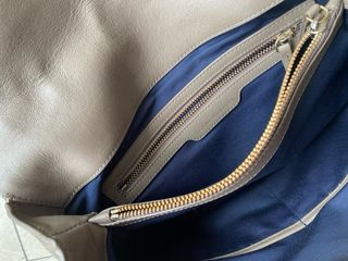 Borsa Tommy Hilfiger pelle grigia