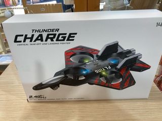Dron Thunder Charge tipo avión