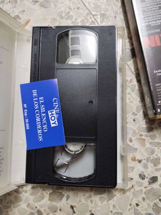 2 VHS Anthony Hopkins