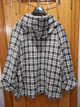 Chaquetón Textura talla 48 Pilar Prieto 