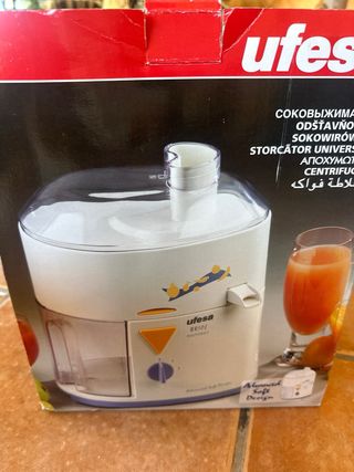 Licuadora Ufesa Juice Extractor