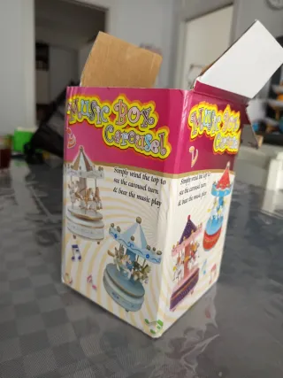 Carillon musicale cavalli oro e bianco