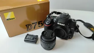 Cámara Nikon D750