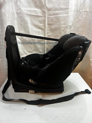Seggiolino Auto Bebe Axis Fix Confort con isofix 61 a 105cm