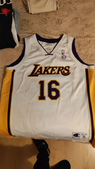 Camiseta Lakers 16 Champion Talla XL