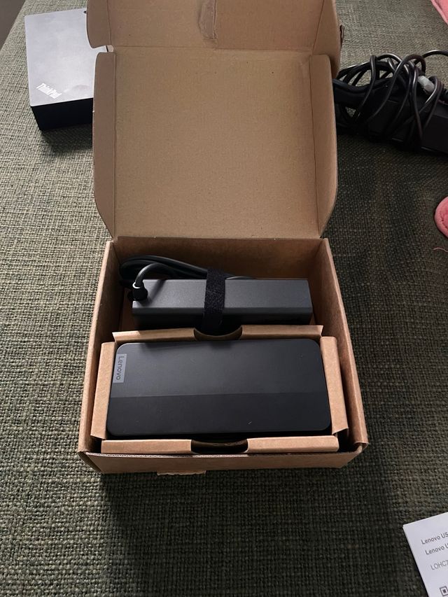 Docking Station Lenovo Nera