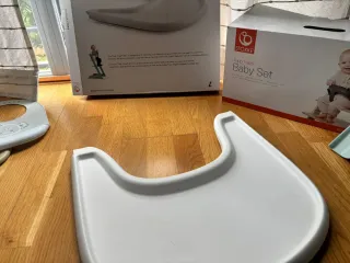 Set sedie Stokke: vassoio e bavaglini