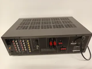 Amplificador Yamaha RX-V340RDS + Mando