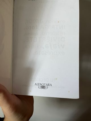 ¡SOCORRO! (12 cuentos para caerse de miedo).