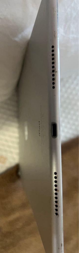 iPad Pro 10.5 256 GB Wi-Fi + 4G A1709 con caja