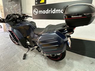 KAWASAKI GTR 1400