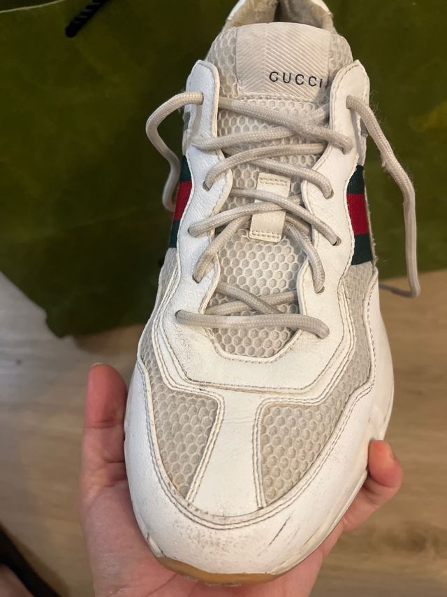 Zapatillas Gucci Blancas y Rojas