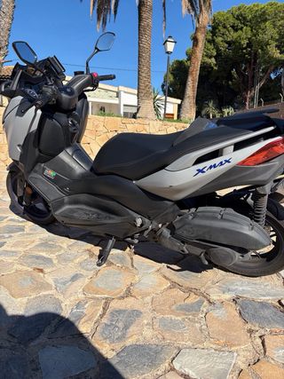 Yamaha X MAX 125cc