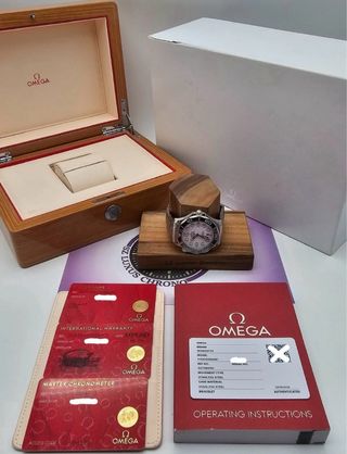Omega Seamaster Diver 300M (white dial)