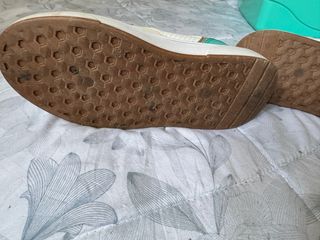 Sneakers bianche e oro con glitter