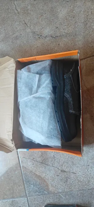 Zapatos de trabajo negros