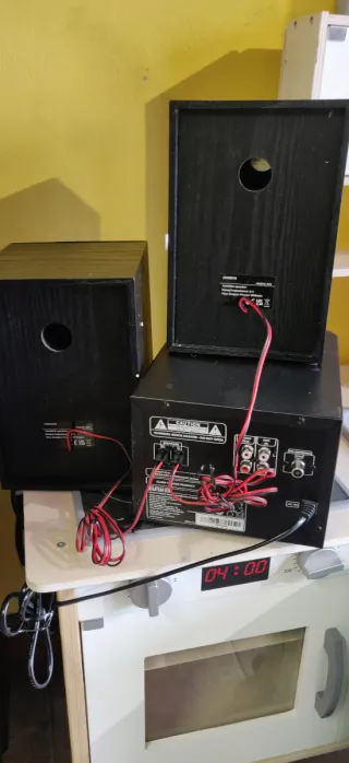 Microcadena Aiwa Negra y Multicolor