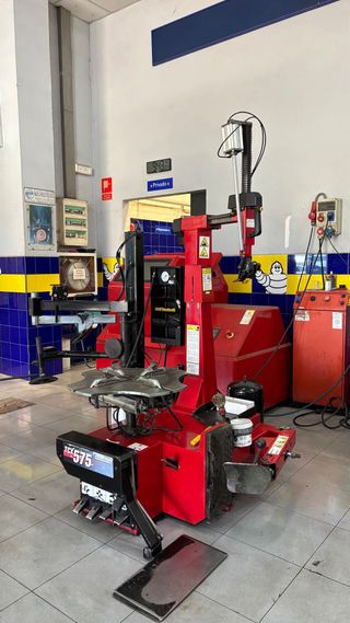 Desmontadora Hunter TCX575Z