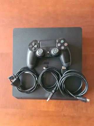 Playstation 4 Slim 500GB Negra