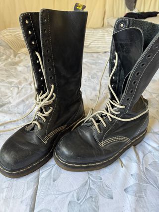 Anfibi Dr. Martens neri