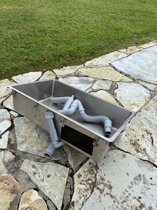 Fregadero de acero inoxidable 74x44
HILLESJÖN
