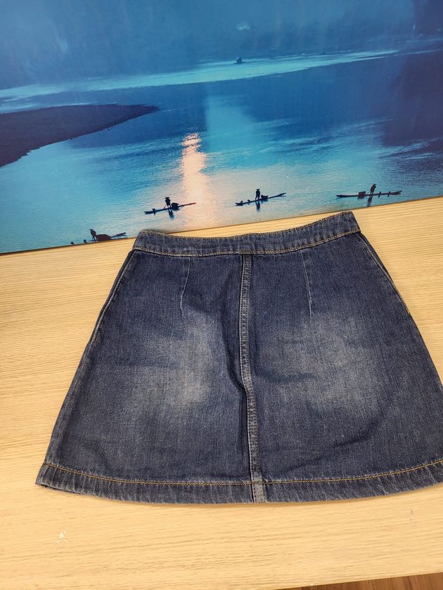 Minifalda vaquera abotonada