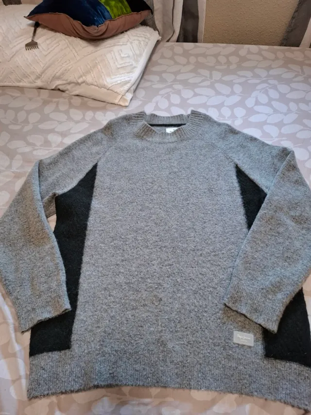 Jersey Pepe Jeans gris y negro