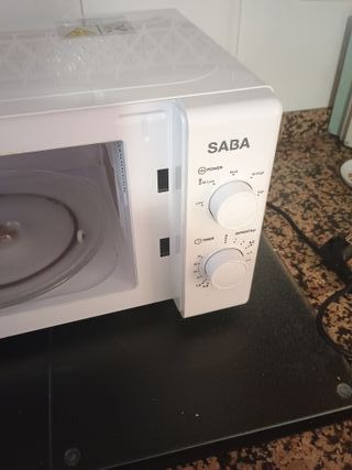 Microondas SABA como nuevo