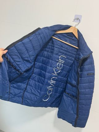 Chaqueta Calvin Klein acolchada azul XL