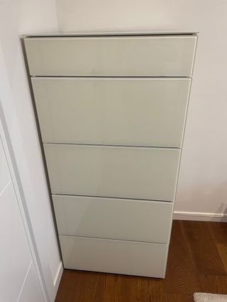 Set 2 comodini + 1 mobile settimanale