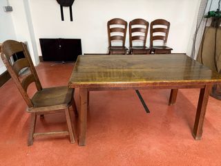 Conjunto mesa y 4 sillas roble