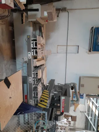 Centro de mecanizado CNC Morbidelli