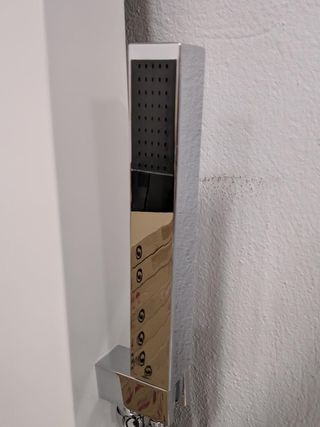 Columna torre hidromasaje acero inoxidable blanco