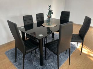 MESA DE CRISTAL TEMPLADO + 6 SILLAS