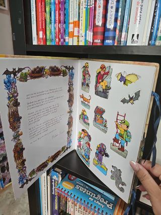 LIBROS-POP-UP EL INTERIOR DE LA TIERRA (Spanish...