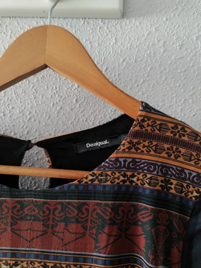 Camiseta Desigual manga larga estampada