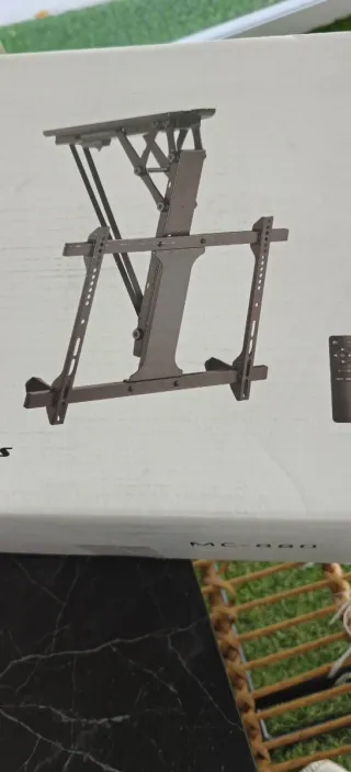 Soporte TV Eléctrico Techo