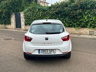 -SEAT Ibiza SC 1.6 TDI 105cv Sport -