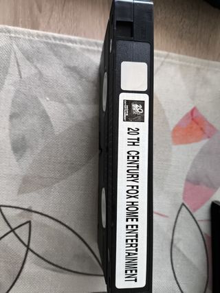 De profesión solteros VHS