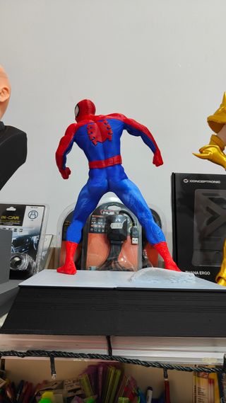 Statua Spiderman
