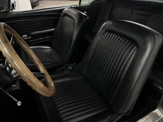 FORD MUSTANG  1968 coupe 302