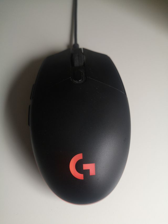 Ratón Gaming Logitech G203 LightSync Negro