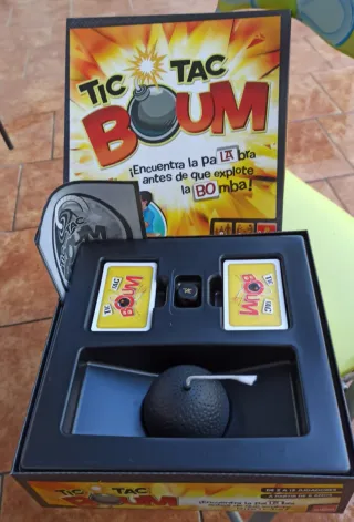 Juego de mesa Tic Tac Boom