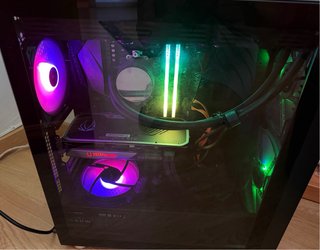 AMD Ryzen 9 5900X 3.7 GHz , RTX 4070 súper